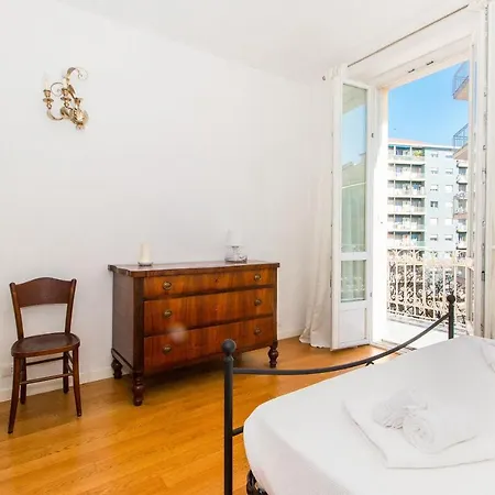 Apartment Pozzo Strada Bright - With Balconies *