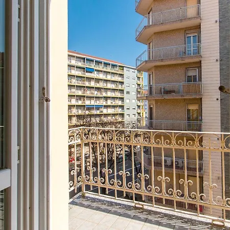 Apartment Pozzo Strada Bright - With Balconies